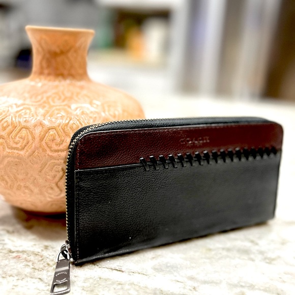 Coach Authentic Sport Calf Leather Whip Stitched Brown/Black Wallet - Picture 3 of 12